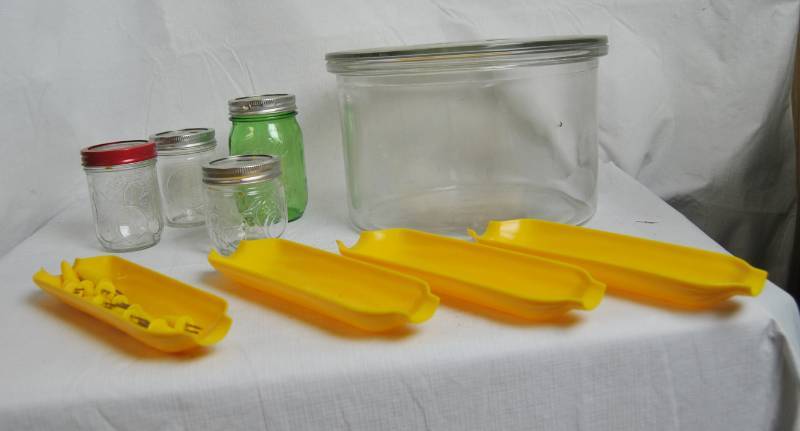 lot 2127 image: Lot of Misc. Items - Mason Jars, Corn Holders and More