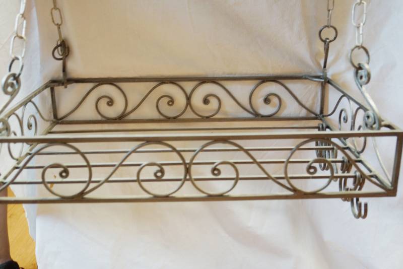 lot 1873 image: Beautiful Hanging Metal Pot and Pan Holder - This is a Beautiful Unique Piece
