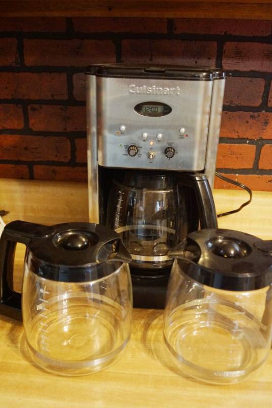 lot 2018 image: Cuisinart Coffee Pot w 3 Containers