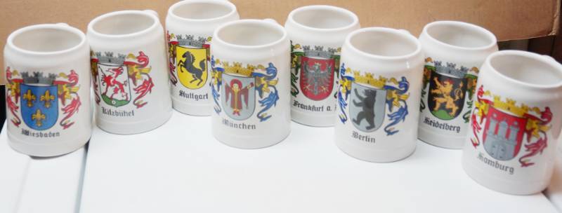 lot 2044 image: Lot of 6 Ceramarte Mugs - Featuring German Cities and Crests