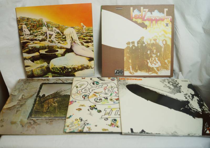 lot 2065 image: Lot of 5 Vinyl Album - Classic Rock - Great Condition