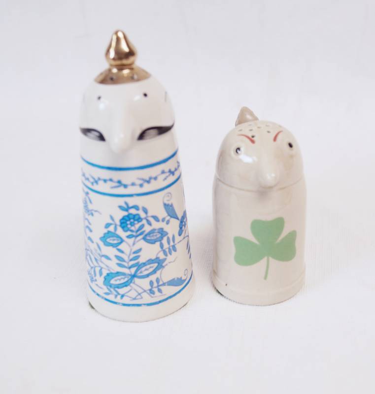 lot 2085 image: Webco Dooley & Schultz Stein Style Salt and Pepper Shaker Set - Rare and Collectible Nice