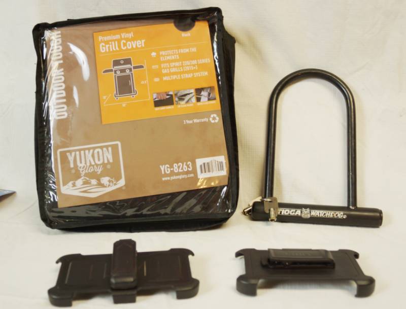 lot 2090 image: Lot of Misc. Items - Grill Cover, Lock and Cell Phone Holder