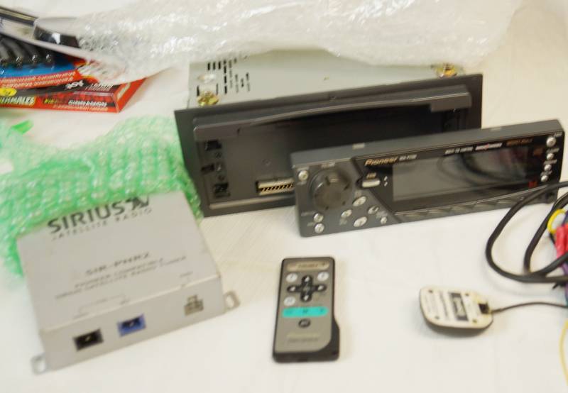 lot 2092 image: Pioneer Car Stereo M#DEH-P77DH wremote and Sirius Box