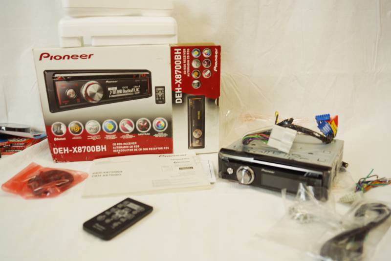 lot 2094 image: Pioneer Car Stereo M#DEH-X8700BH w remote and hardware