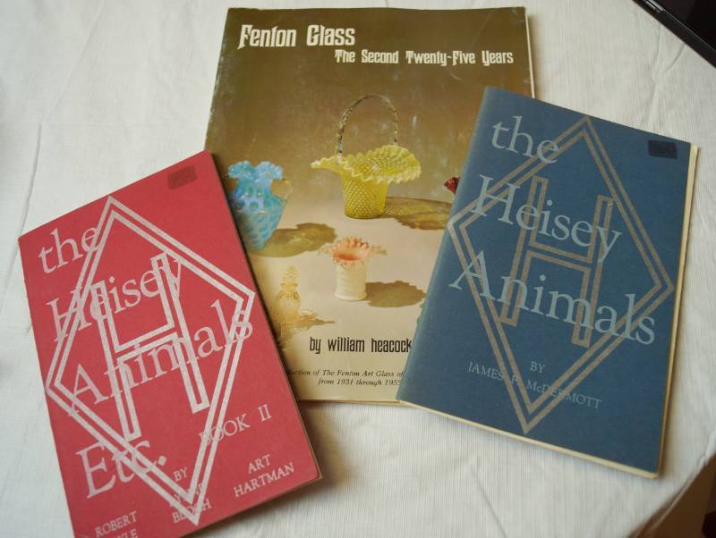 lot 2191 image: FENTON Glass Book - The Second 25 years - and Heisey Animals Books. Collectible