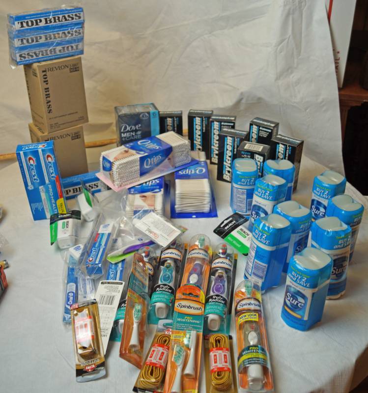 lot 2197 image: Lot of Personal Care Items See Photos - All NEW & UNOPENED
