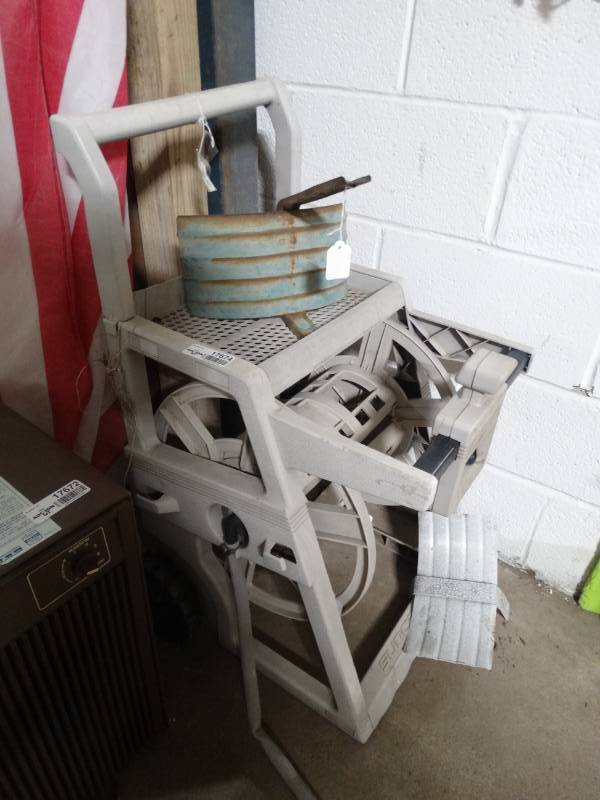 lot 17674 image: Waterhose reels.