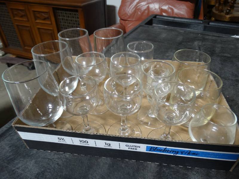 lot 17735 image: Lot of various steam ware.