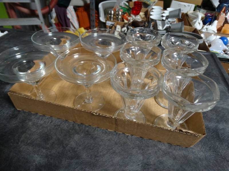 lot 17740 image: Lot of steamware.