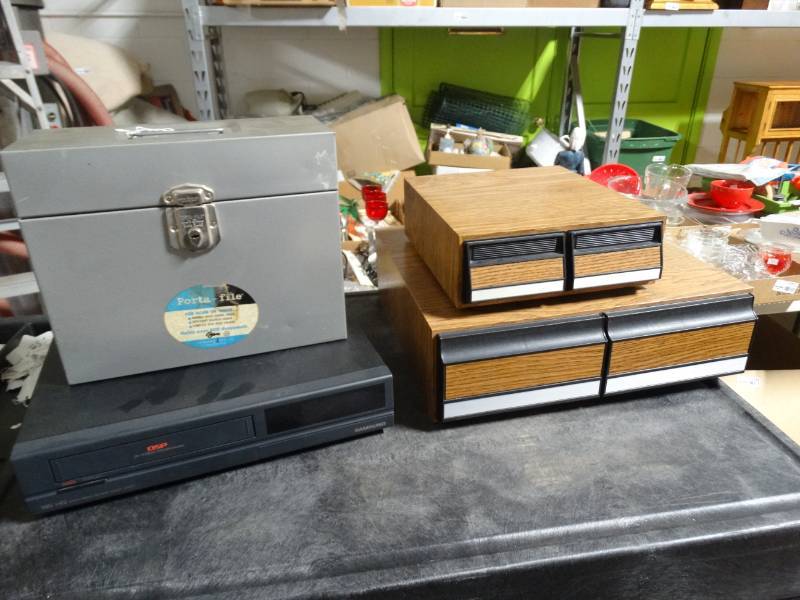 lot 17743 image: Lot of VHS player & VHS storage cabinet.