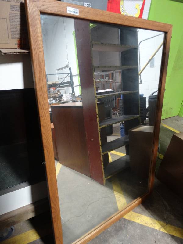 lot 17767 image: Large wall mirror.