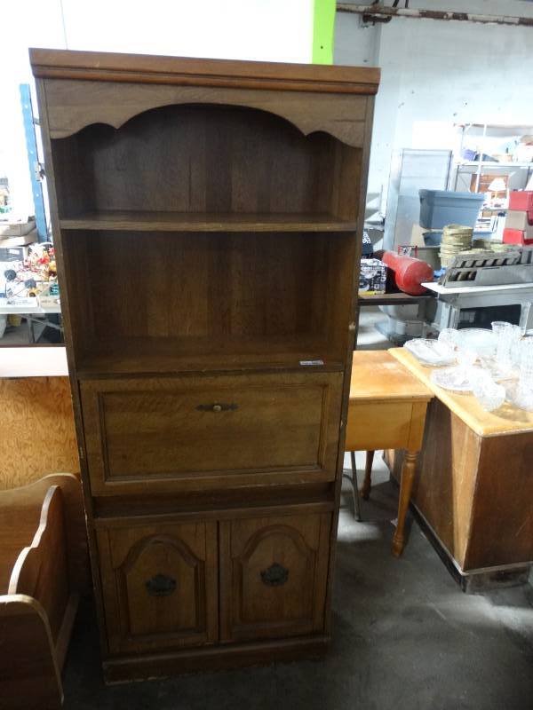 lot 17778 image: Secretary bookcase.