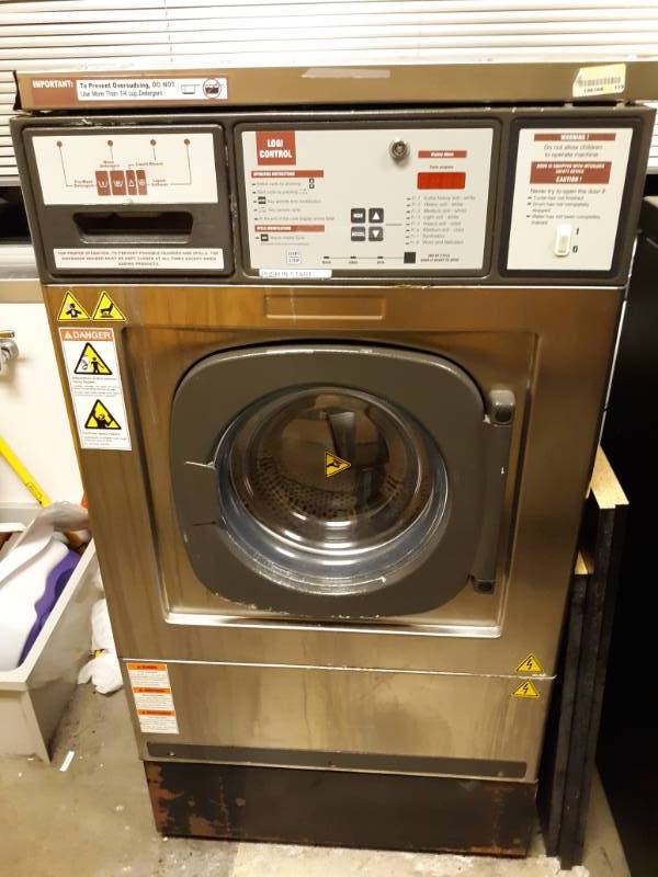 lot 1100 image: Continental Commercial Front Load Washer Model H5020LCA1061P Powers on Fully Functioning