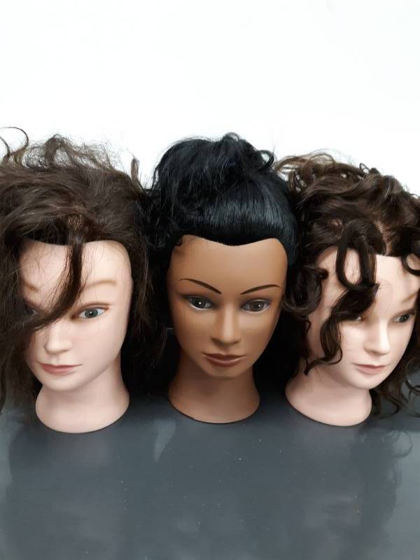 lot 1150 image: Lot of 3 Marianna Mannequin Heads with Hair