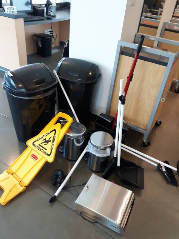 lot 1195 image: Trash Recepticles, Broom  dust Pans, Floor Signs�