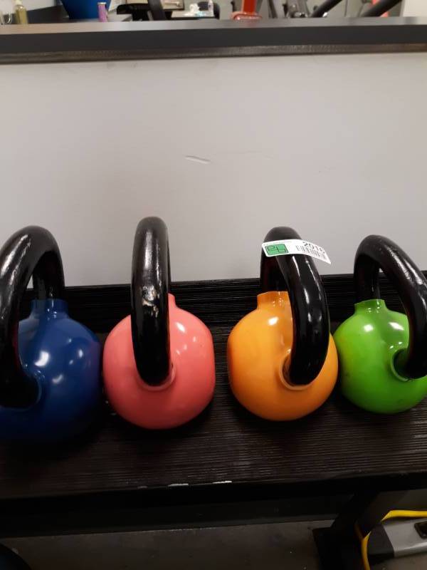 lot 2016 image: VTX 12lb - 20lb Vinyl Kettlebell Set