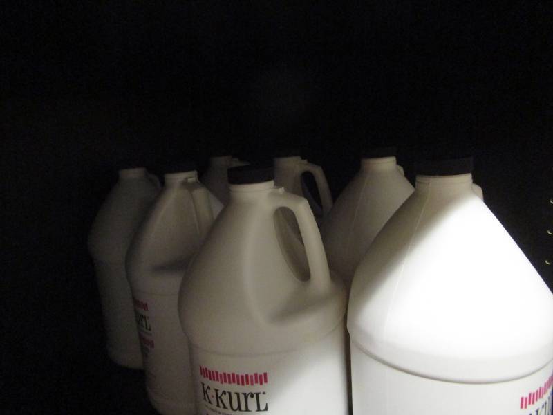lot 1093 image: K Kurl Balsam Conditioner Gallons Lot