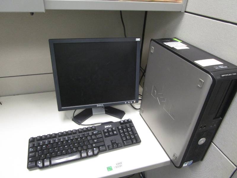 lot 1204 image: Dell Computer,  Keyboard, Mouse and Monitor