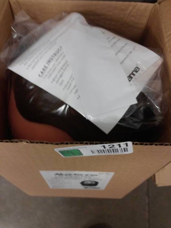 lot 1211 image: Lot of 2 Marianna Mannequin Heads with Hair NIB