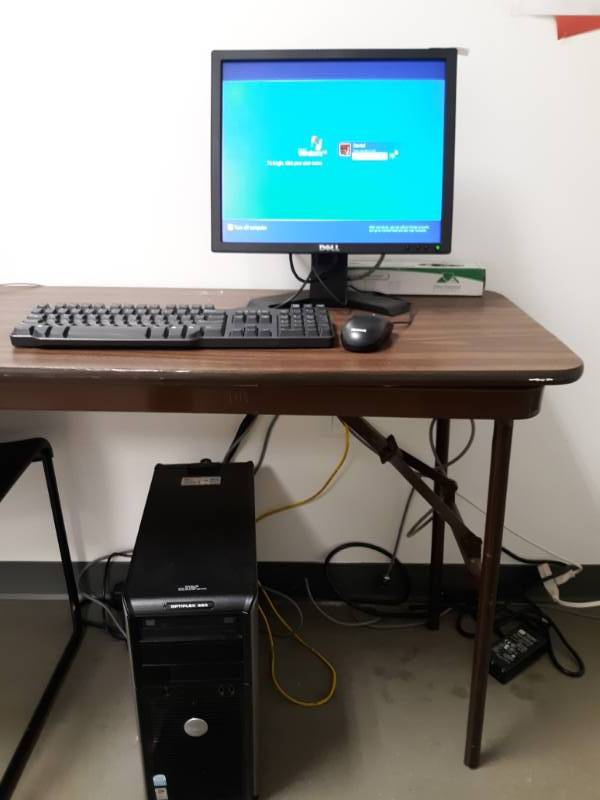 lot 3005 image: Dell Model E170Sb Computer with Monitor, Keyboard and Mouse