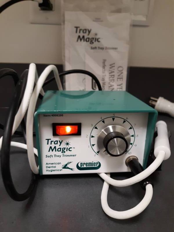 lot 3033 image: Tray Magic Trimmer 110V - For Soft Tray Material Including Soft Denture