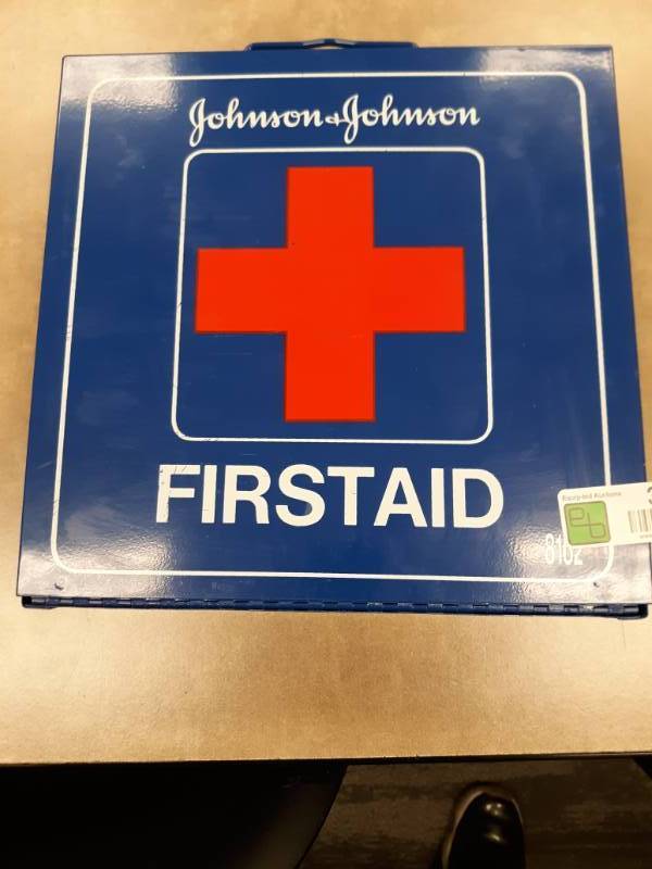 lot 3110 image: Johnson & Johnson First Aid Kit