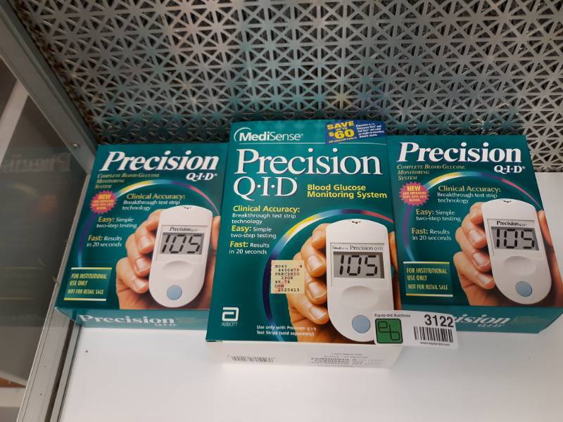 lot 3122 image: MediSense Precision QID Blood Glucose Monitoring Systems Lot