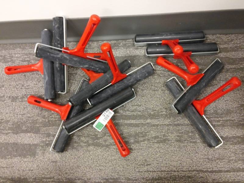 lot 3148 image: Handheld Rollers Lot