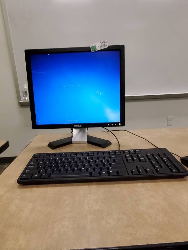 lot 3193 image: Dell Optiplex 780 with Monitor, Mouse  & Keyboard