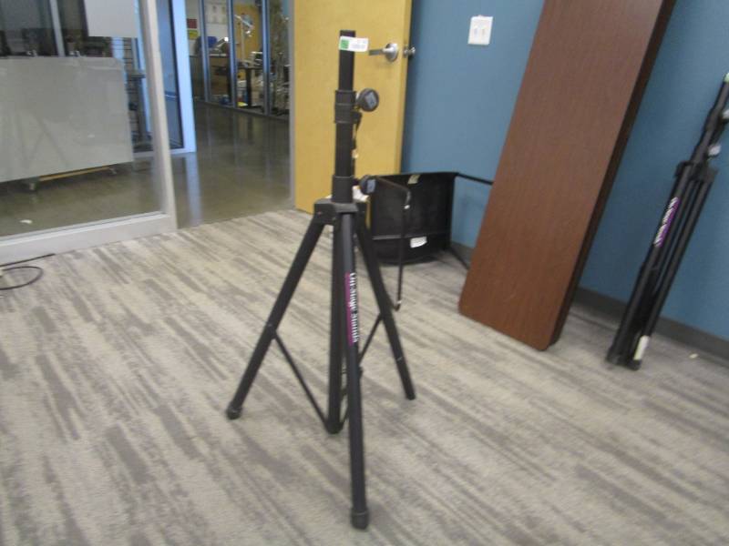 lot 3183 image: On-Stage Stands Adjustable Speaker Stand