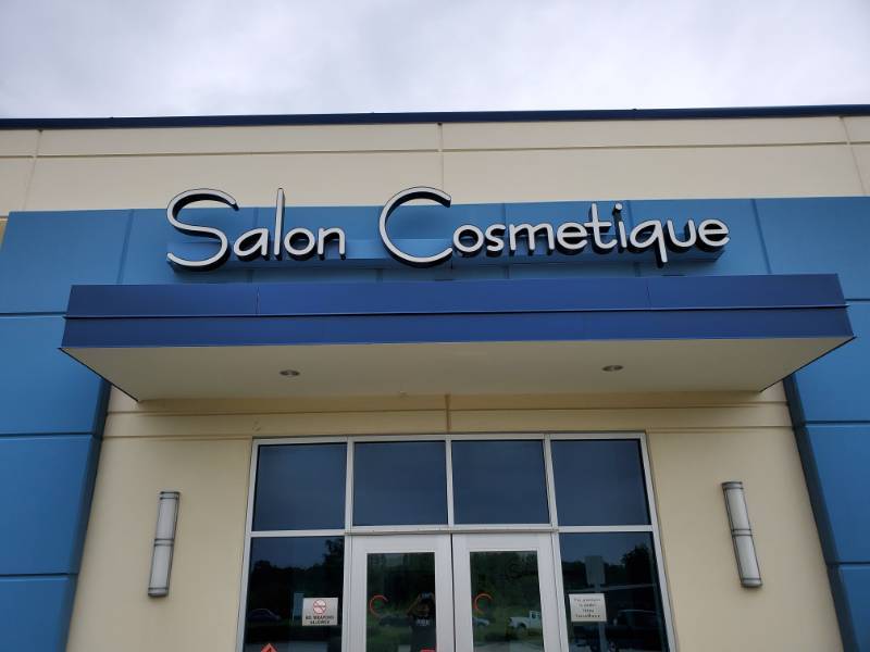 lot 10 image: Salon Cosmetique Out Door Signage Buyer Must Remove