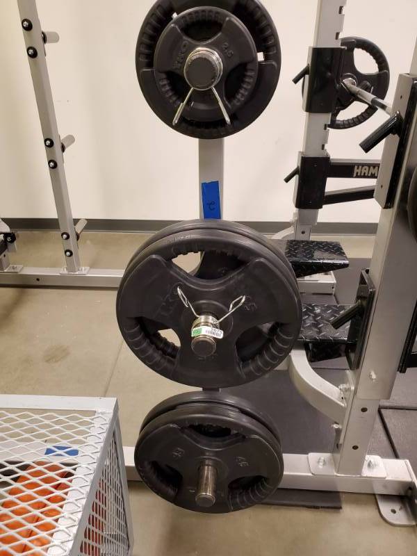 lot 2075 image: TKO TRI-GRIP Rubber Olympic Plates