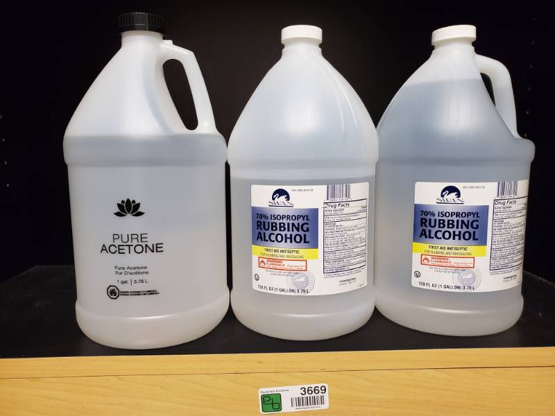 lot 3669 image: Lot of Acetone and Rubbing Alcohol
