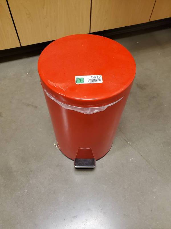 lot 3677 image: Bio Waste Trash Can