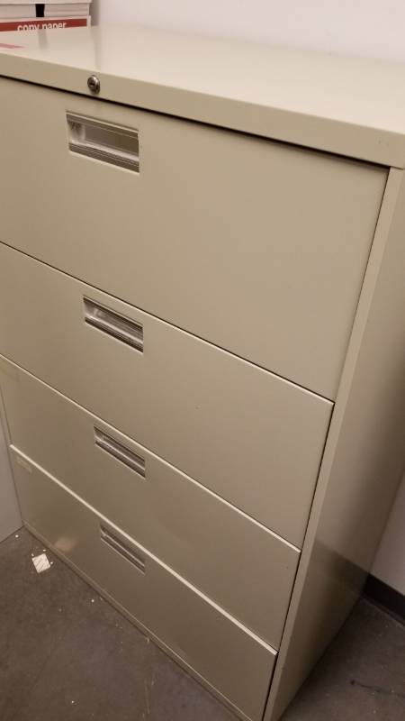 lot 9027 image: HON Four drawer lateral cabinet