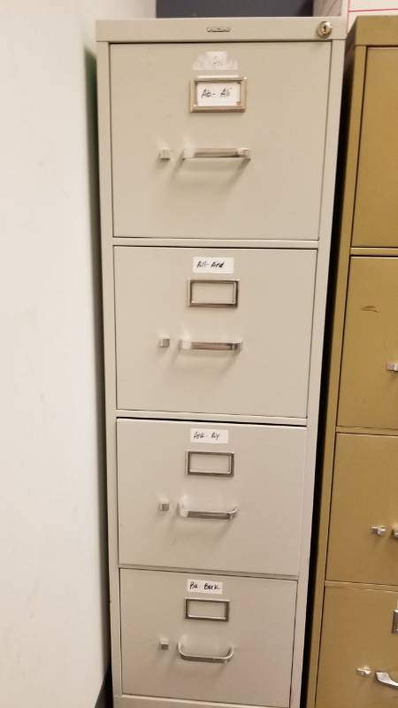 lot 9030 image: HON 4 Drawer filing cabinet