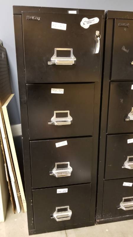lot 9033 image: Fire king 4 drawer filing cabinet with keys