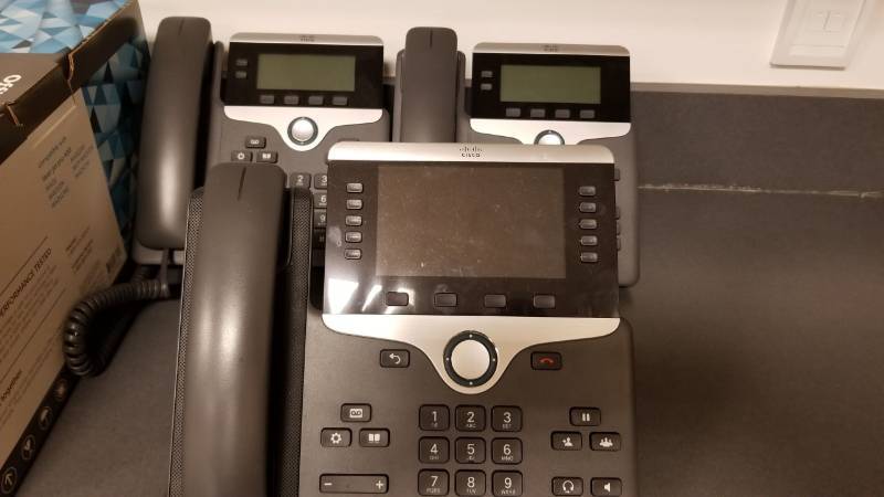 lot 9038 image: Cisco Phones 3 - 1 is admin phone cp8851