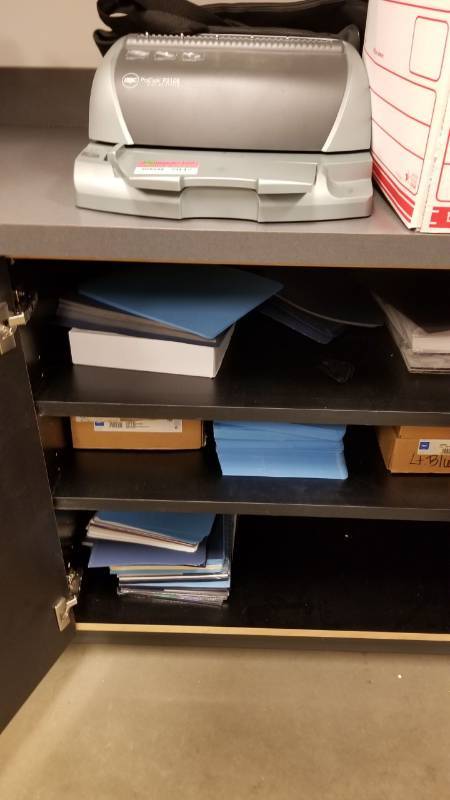lot 9047 image: Pro click P 210 E binding machine with accessories
