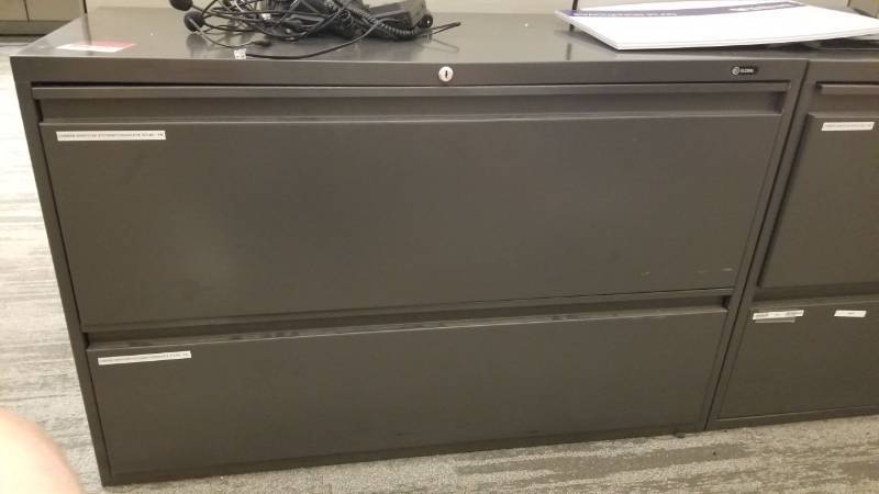 lot 9093 image: Global 2 drawer file Cabinet