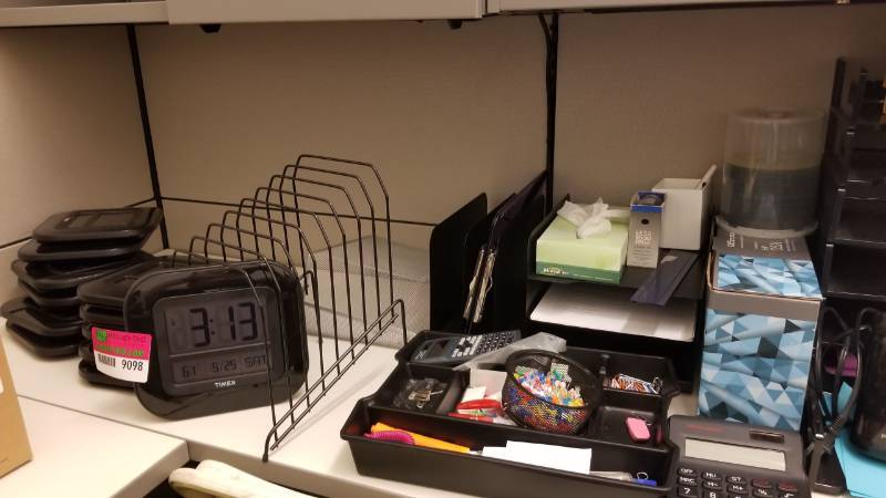 lot 9098 image: 12 Timex digital atomic clocks and office supplies