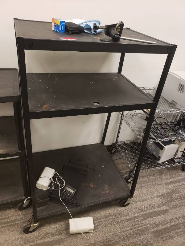 lot 9104 image: AV cart