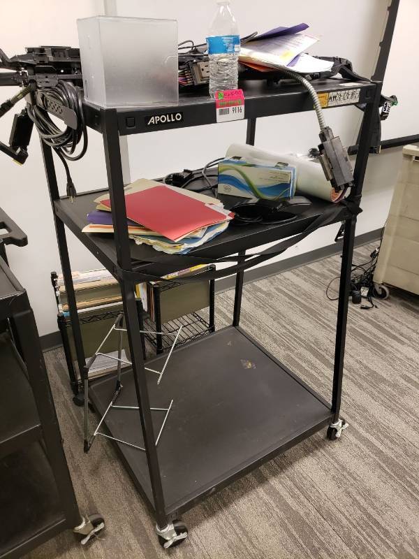 lot 9116 image: AV cart