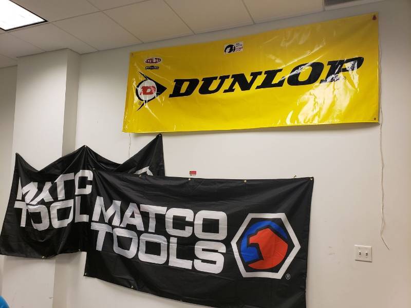lot 9122 image: (3) wall flags Matco Tools  Dunlop Tires