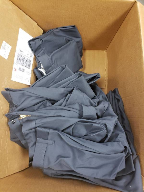 lot 9170 image: (21) work pants