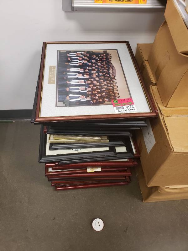 lot 9172 image: Lots of framed prints of class photos