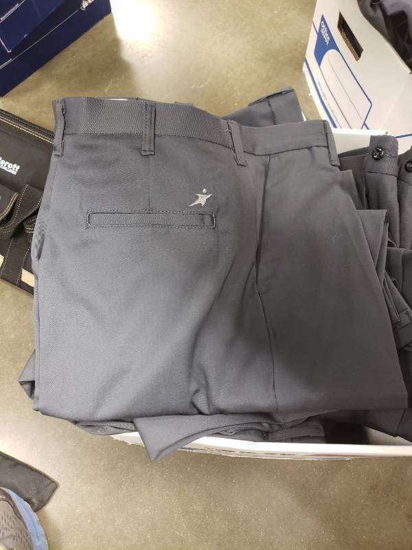 lot 9181 image: (12) pairs of work pants