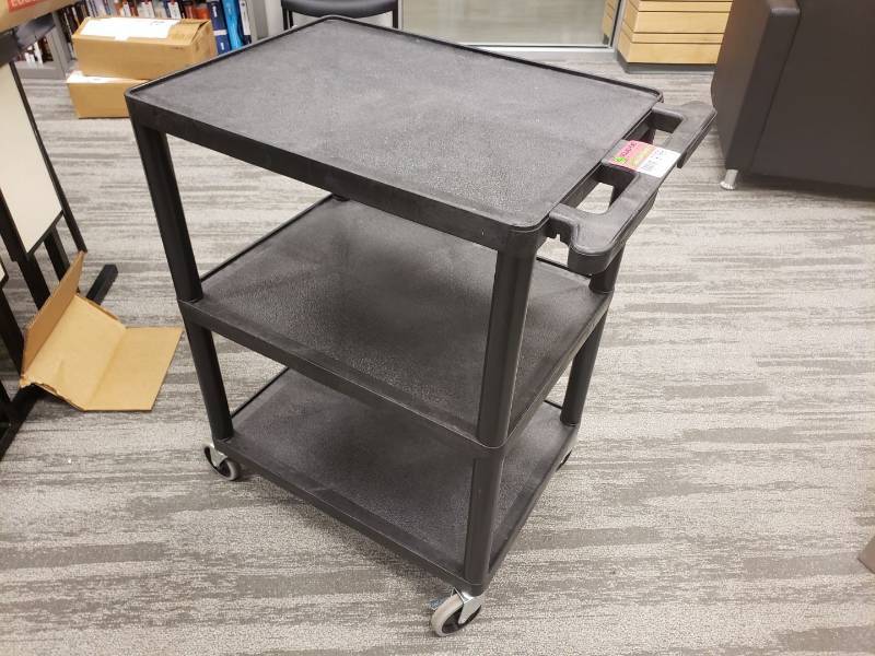 lot 9199 image: 3 tier cart