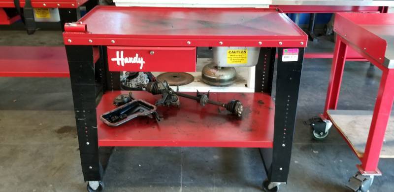 lot 8145 image: Handy Shop Cart with Drain